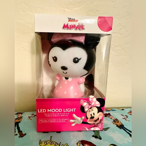 New Minnie Mouse LED Mood Light - Picture 2 of 3